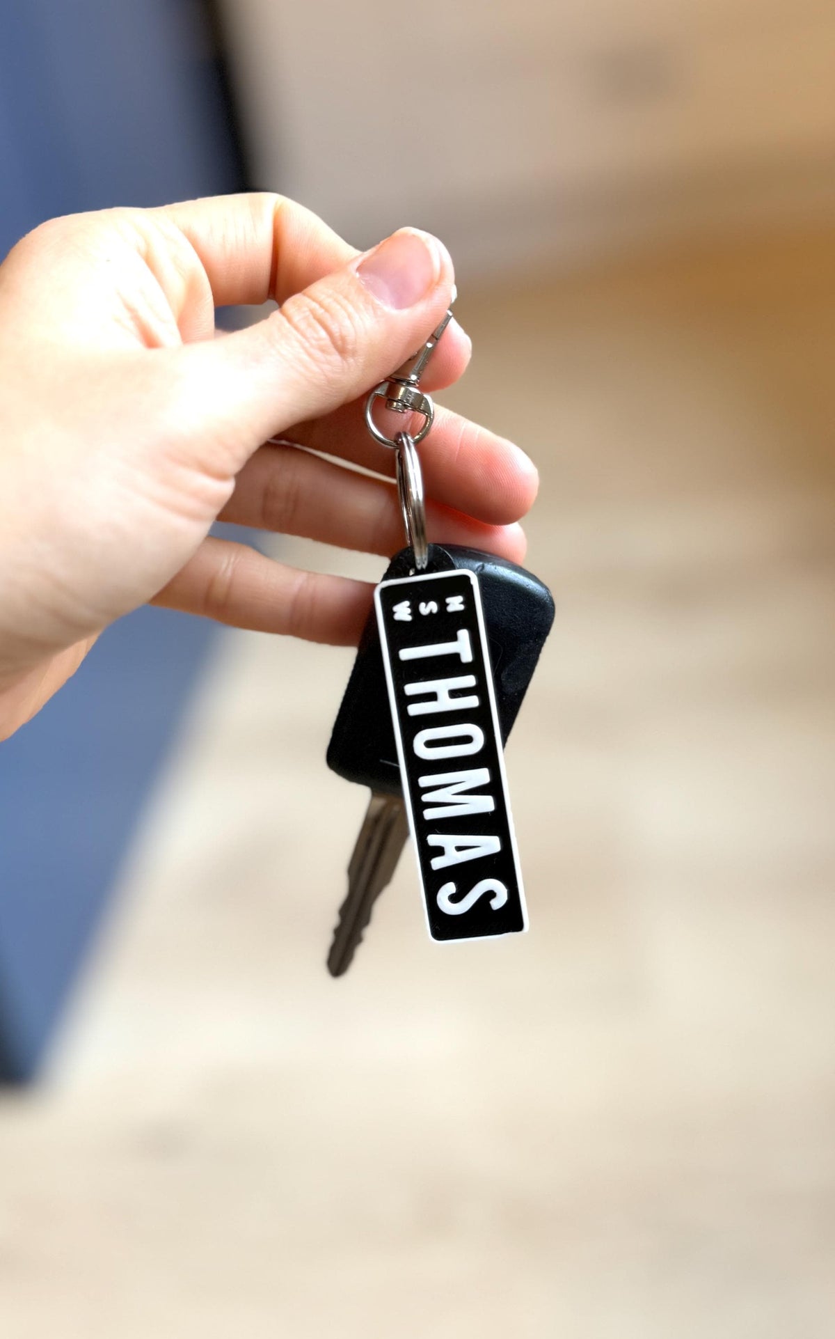 Personalised Number Plate Keyring – Custom Car Plate Keychain – photo 2