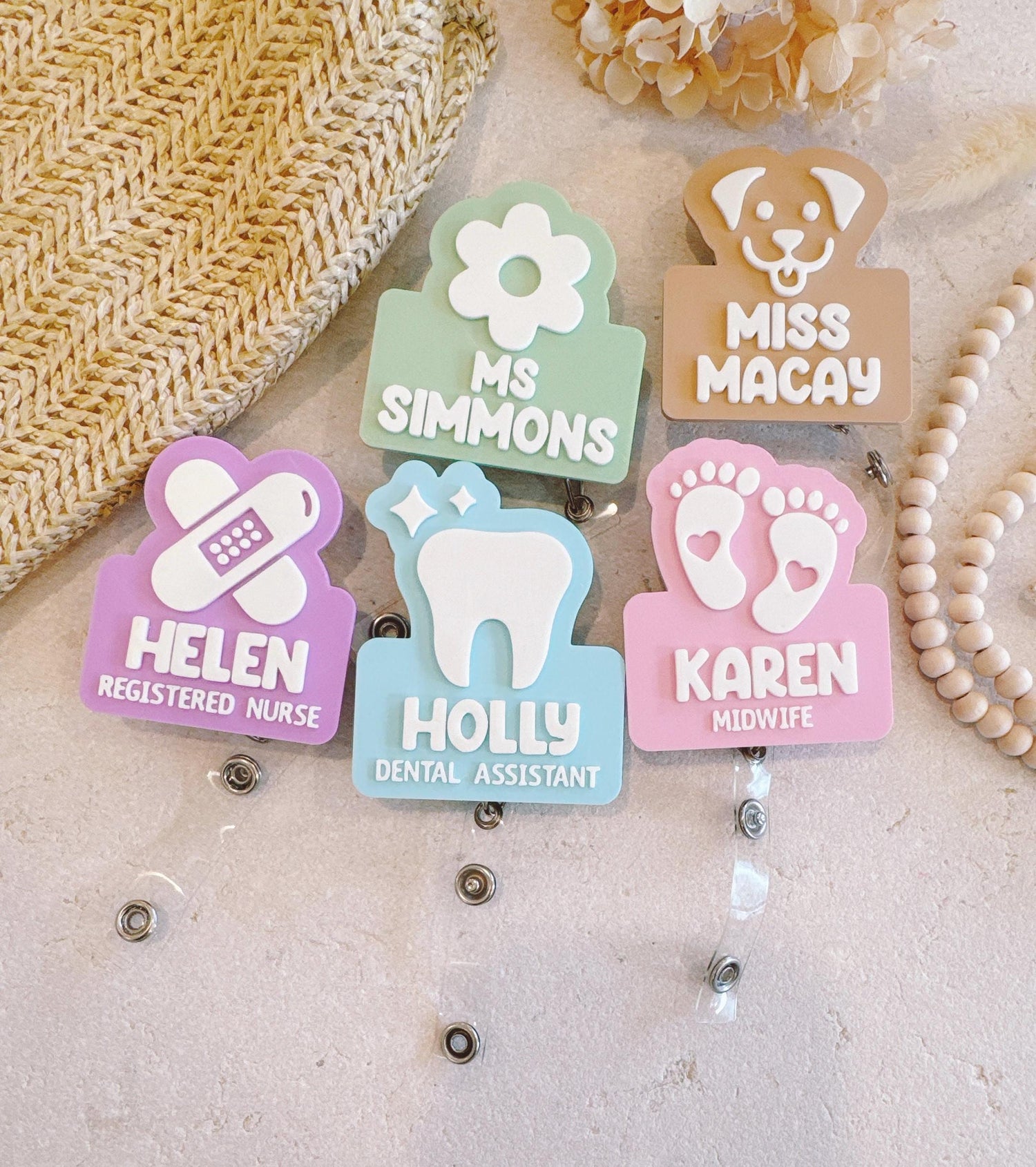 Personalized Retractable Nurse Badge Reel: Custom ID Holder