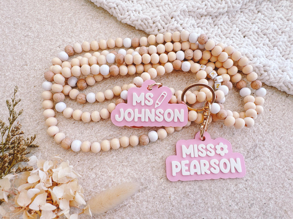 Wooden Bead Lanyard – Be Kind, with Optional Personalised Badge – photo 3